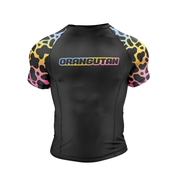 WIZUALIZACJA RASHGUARD ORANGUTAN PANTERKA TĘCZOWA PRZÓD.png